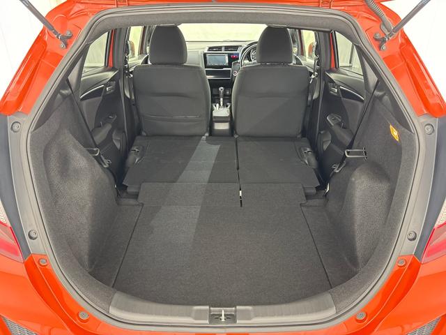 フィット RS 修復歴有り車 ワンオーナー 当社点検パック実施済車 純正ナビ ワンセグTV Bluetooth バックカメラ ETC LEDヘッドライト 16インチアルミホイール スマートキー アイドリングストップ(24枚目)