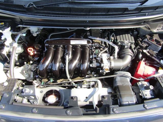 フリード Ｇ・ホンダセンシング　ワンオーナー　禁煙車　当社点検パック実施済車　パナソニックナビ　フルセグ　Ｂｌｕｅｔｏｏｔｈ　ドラレコ　シートヒーター　両側電動スライドドア　ＬＥＤヘッドライト　オートライト　ＥＴＣ　バックカメラ（2枚目）