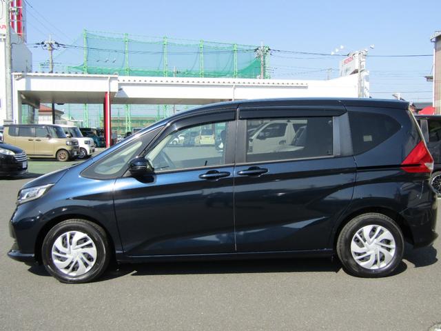 フリード Ｇ・ホンダセンシング　ワンオーナー　禁煙車　当社点検パック実施済車　パナソニックナビ　フルセグ　Ｂｌｕｅｔｏｏｔｈ　ドラレコ　シートヒーター　両側電動スライドドア　ＬＥＤヘッドライト　オートライト　ＥＴＣ　バックカメラ（9枚目）