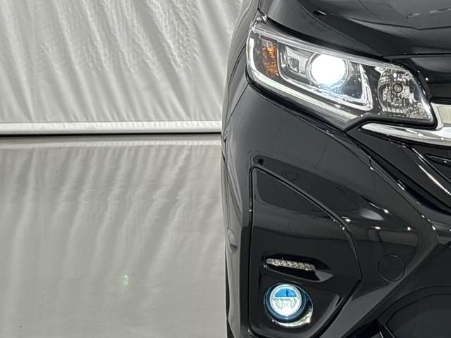 フリード モデューロＸ　ワンオーナー　禁煙車　当社点検パック実施済車　純正９インチナビ　フルセグ　Ｂｌｕｅｔｏｏｔｈ　ミュージックサーバー　ＵＳＢ　両側電動スライドドア　ＥＴＣ２．０　１５インチアルミホイール　バックカメラ（8枚目）