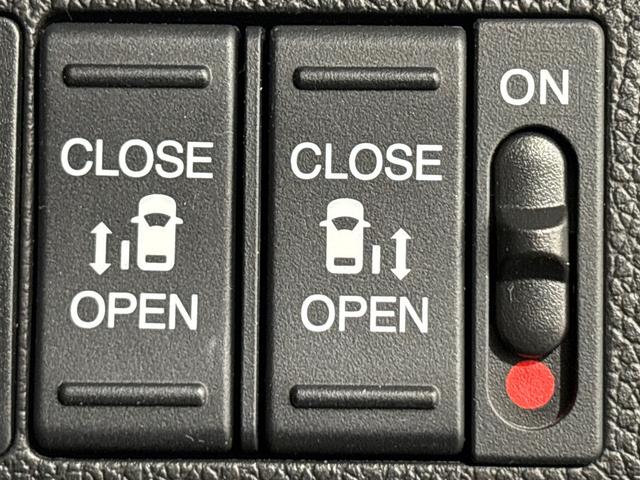 フリード モデューロＸ　ワンオーナー　禁煙車　当社点検パック実施済車　純正９インチナビ　フルセグ　Ｂｌｕｅｔｏｏｔｈ　ミュージックサーバー　ＵＳＢ　両側電動スライドドア　ＥＴＣ２．０　１５インチアルミホイール　バックカメラ（15枚目）