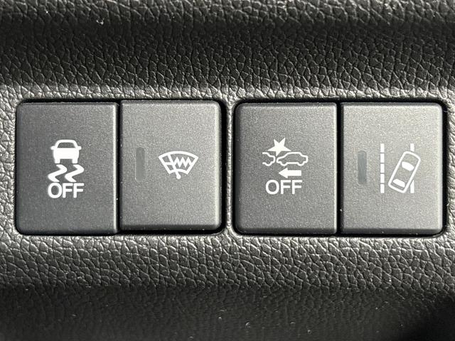 フリード モデューロＸ　ワンオーナー　禁煙車　当社点検パック実施済車　純正９インチナビ　フルセグ　Ｂｌｕｅｔｏｏｔｈ　ミュージックサーバー　ＵＳＢ　両側電動スライドドア　ＥＴＣ２．０　１５インチアルミホイール　バックカメラ（16枚目）