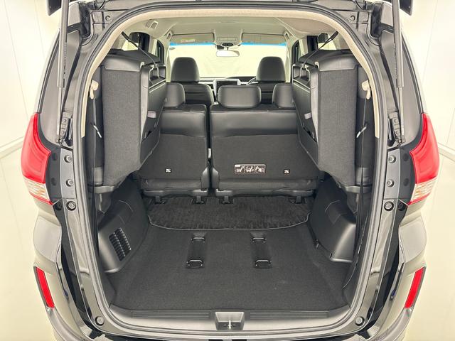 フリード モデューロＸ　ワンオーナー　禁煙車　当社点検パック実施済車　純正９インチナビ　フルセグ　Ｂｌｕｅｔｏｏｔｈ　ミュージックサーバー　ＵＳＢ　両側電動スライドドア　ＥＴＣ２．０　１５インチアルミホイール　バックカメラ（27枚目）