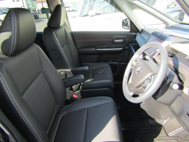 フリード Ｇ・ホンダセンシング　ワンオーナー　禁煙車　当社点検パック実施済車　純正９インチナビ　フルセグ　Ｂｌｕｅｔｏｏｔｈ　ミュージックサーバー　前後ドラレコ　ＵＳＢ　両側電動スライドドア　ＬＥＤヘッドライト　１５インチアルミ（20枚目）