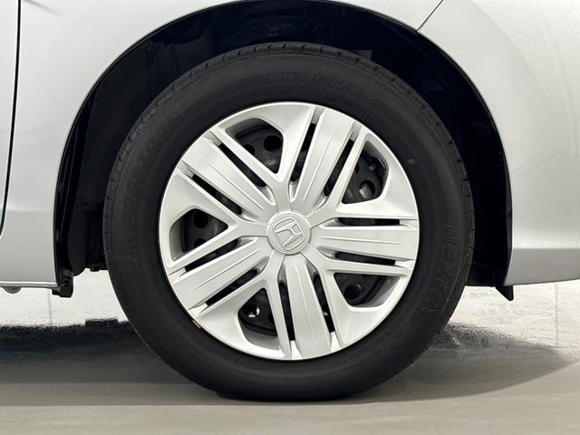フィット １３Ｇ・Ｌホンダセンシング　ワンオーナー　禁煙車　当社点検パック実施済車　純正ナビ　ＣＤ　Ｂｌｕｅｔｏｏｔｈ　ＵＳＢ　ＬＥＤヘッドライト　オートライト　バックカメラ　ＥＴＣ　スマートキー　アイドリングストップ　サイドエアバック（31枚目）