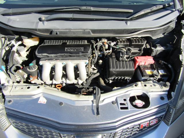 フィット RS 運転席エアバック ETC 両席エアバック DVD再生可 1オーナ キ-レス セキュリティアラーム ワンセグTV ナビ&TV 禁煙 AAC USB PW ABS パワーステ(3枚目)