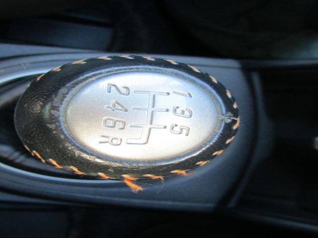 フィット RS 運転席エアバック ETC 両席エアバック DVD再生可 1オーナ キ-レス セキュリティアラーム ワンセグTV ナビ&TV 禁煙 AAC USB PW ABS パワーステ(6枚目)