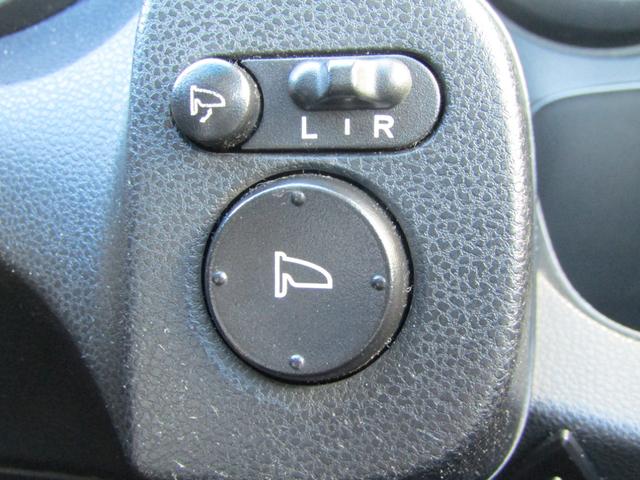 フィット RS 運転席エアバック ETC 両席エアバック DVD再生可 1オーナ キ-レス セキュリティアラーム ワンセグTV ナビ&TV 禁煙 AAC USB PW ABS パワーステ(10枚目)