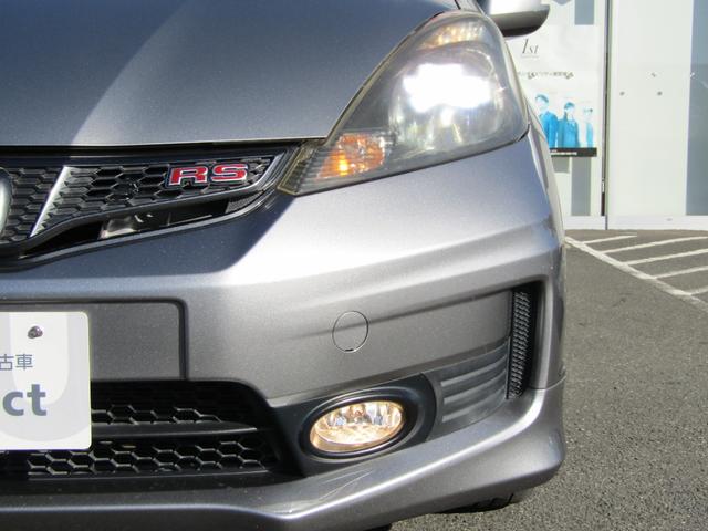フィット RS 運転席エアバック ETC 両席エアバック DVD再生可 1オーナ キ-レス セキュリティアラーム ワンセグTV ナビ&TV 禁煙 AAC USB PW ABS パワーステ(15枚目)