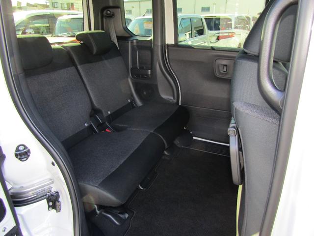 Ｎ－ＢＯＸカスタム ベースグレード　当社元試乗車　禁煙車　純正９インチナビ　フルセグ　Ｂｌｕｅｔｏｏｔｈ　ミュージックサーバー　ＵＳＢ　ドラレコ　両側電動スライドドア　シートヒーター　ＥＴＣ　バックカメラ　ＬＥＤライト　サイドエアバック（16枚目）