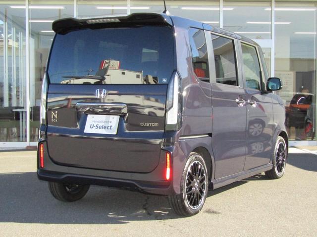Ｎ－ＢＯＸカスタム ターボコーディネイトスタイル　当社元試乗車　禁煙車　純正９インチナビ　フルセグＴＶ　Ｂｌｕｅｔｏｏｔｈ　ミュージックサーバー　ＵＳＢ　ドラレコ　マルチビューカメラ　ＥＴＣ　シートヒーター　両側電動スライドドア　ＬＥＤヘッドライト（10枚目）