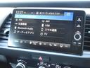 ナビゲーションはホンダコネクトディスプレイが装着されております。ＡＭ、ＦＭ、フルセグＴＶ、Ｂｌｕｅｔｏｏｔｈがご使用いただけます。初めて訪れた場所でも道に迷わず安心ですね！