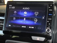 ナビゲーションはギャザズメモリーナビ（ＶＸＵ−２２７ＮＢｉ）を装着しております。ＡＭ、ＦＭ、ＣＤ、ＤＶＤ再生、Ｂｌｕｅｔｏｏｔｈ、音楽録音再生、フルセグＴＶがご使用いただけます。 3