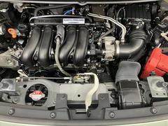 ★エンジンルーム★スチーム洗浄でキレイに仕上げております（＊＾−＾＊）ご納車前にはしっかり点検させて頂いておりますのでご安心ください 2