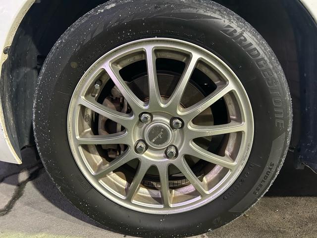 フィットハイブリッド Ｆパッケージ　ドラレコ　ナビ・ＴＶ　Ｂｌｕｅｔｏｏｔｈ接続可能　バックカメラ　ＥＴＣ　社外アルミホイール　ハイブリットカー　ドアバイザー（32枚目）