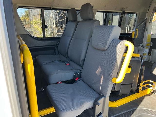 ハイエースバン ロングDX ウェルキャブ 車いす仕様車 Bタイプ 乗車10名 車いす2基固定 ナビ・TV ETC(26枚目)