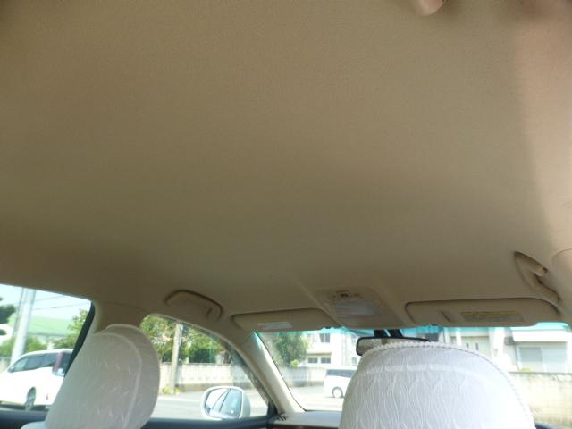 クラウン ロイヤルサルーン　純正ナビ　バックカメラ　ＥＴＣ　クルーズコントロール　３０００ｃｃ　ロイヤルサルーン！　新品バッテリー！（12枚目）