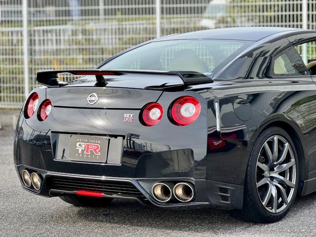 GT-R プレミアムエディション 2015・田村氏モデル 全国対応1年保証付 ワンオーナー NISMOスポリセ ファッショナブルインテリア アイボリー本革シート サッチャムセキュリティ BOSEサウンド 純正HDDナビTV・Bカメラ(10枚目)