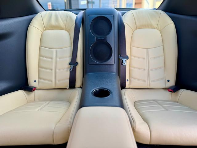 GT-R プレミアムエディション 2015・田村氏モデル 全国対応1年保証付 ワンオーナー NISMOスポリセ ファッショナブルインテリア アイボリー本革シート サッチャムセキュリティ BOSEサウンド 純正HDDナビTV・Bカメラ(15枚目)