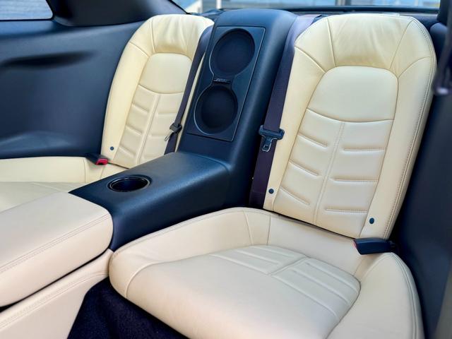 GT-R プレミアムエディション 2015・田村氏モデル 全国対応1年保証付 ワンオーナー NISMOスポリセ ファッショナブルインテリア アイボリー本革シート サッチャムセキュリティ BOSEサウンド 純正HDDナビTV・Bカメラ(17枚目)