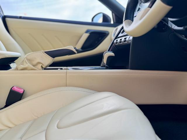 GT-R プレミアムエディション 2015・田村氏モデル 全国対応1年保証付 ワンオーナー NISMOスポリセ ファッショナブルインテリア アイボリー本革シート サッチャムセキュリティ BOSEサウンド 純正HDDナビTV・Bカメラ(27枚目)