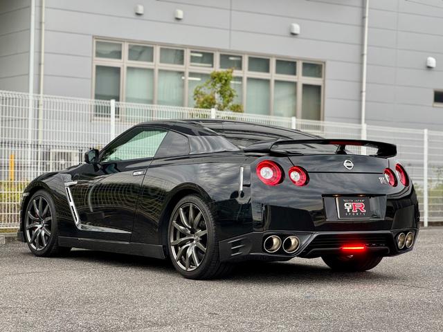 ＧＴ－Ｒ ピュアエディション　２０１５モデル　ＮＨＰＣ点検診断済　Ｈ２８・２９・３１・Ｒ１・Ｒ２・Ｒ３・Ｒ４・Ｒ６整備記録簿　ＬＥＤ稲妻ヘッドライト　ＲＡＹＳ２０ＡＷ　純正ＨＤＤナビ地デジ・Ｂカメラ　Ｂｌｕｅｔｏｏｔｈ　ＥＴＣ（10枚目）