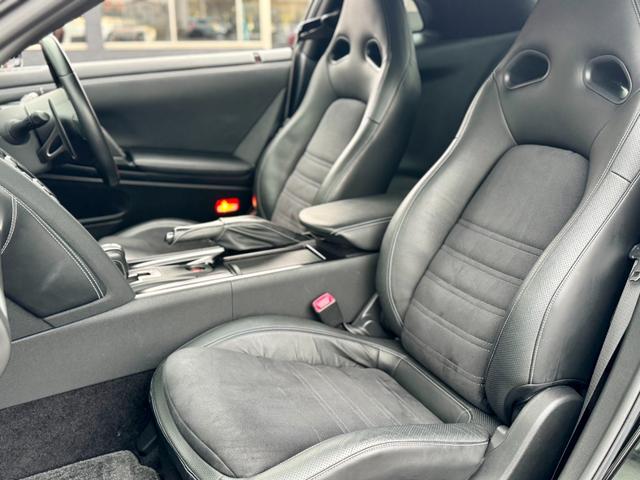 ＧＴ－Ｒ ピュアエディション　２０１５モデル　ＮＨＰＣ点検診断済　Ｈ２８・２９・３１・Ｒ１・Ｒ２・Ｒ３・Ｒ４・Ｒ６整備記録簿　ＬＥＤ稲妻ヘッドライト　ＲＡＹＳ２０ＡＷ　純正ＨＤＤナビ地デジ・Ｂカメラ　Ｂｌｕｅｔｏｏｔｈ　ＥＴＣ（13枚目）
