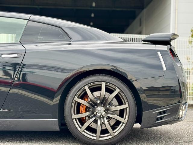 ＧＴ－Ｒ ピュアエディション　２０１５モデル　ＮＨＰＣ点検診断済　Ｈ２８・２９・３１・Ｒ１・Ｒ２・Ｒ３・Ｒ４・Ｒ６整備記録簿　ＬＥＤ稲妻ヘッドライト　ＲＡＹＳ２０ＡＷ　純正ＨＤＤナビ地デジ・Ｂカメラ　Ｂｌｕｅｔｏｏｔｈ　ＥＴＣ（41枚目）
