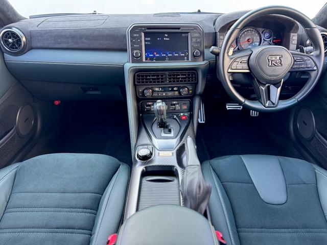 ＧＴ－Ｒ プレミアムエディション　Ｔ－スペック　２０２４モデル　特別仕様車　ワンオーナー　禁煙　Ｔ－ｓｐｅｃ専用サスペンション・ＲＡＹＳ２０ＡＷ・カーボンブレーキ　ＮＩＳＭＯスポリセ　サッチャムセキュリティ　ＢＯＳＥサウンド　プロテクションフィルム（11枚目）