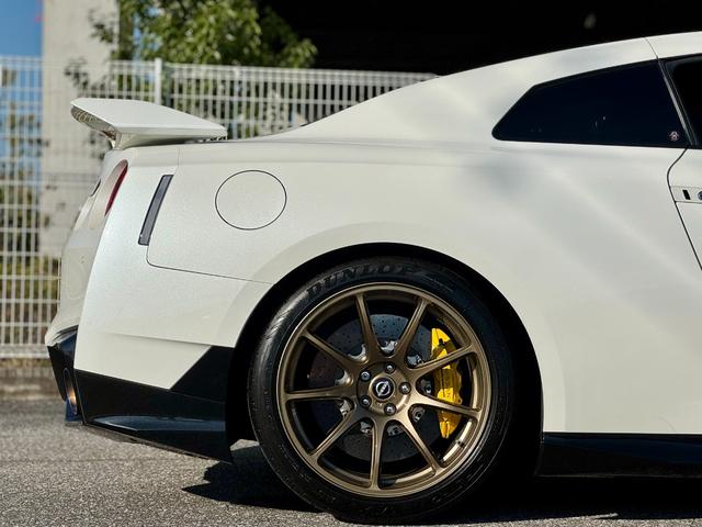 ＧＴ－Ｒ プレミアムエディション　Ｔ－スペック　２０２４モデル　特別仕様車　ワンオーナー　禁煙　Ｔ－ｓｐｅｃ専用サスペンション・ＲＡＹＳ２０ＡＷ・カーボンブレーキ　ＮＩＳＭＯスポリセ　サッチャムセキュリティ　ＢＯＳＥサウンド　プロテクションフィルム（42枚目）