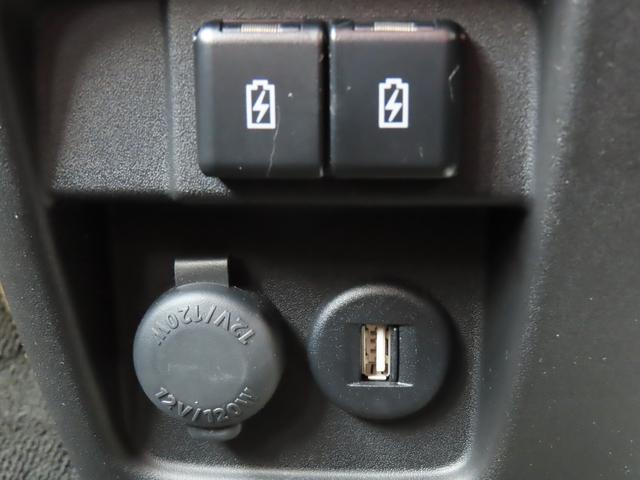 スペーシアギア ギア　ＨＹＢＲＩＤ　ＸＺターボ　３型　衝突被害軽減ブレーキ　リヤパーキングセンサー　ナビゲーション　全方位モニター　アダプティブクルーズコントロール　ＥＴＣ２．０　ドライブレコーダー　オートライト　シートヒーター　ヘッドアップディスプレイ（39枚目）