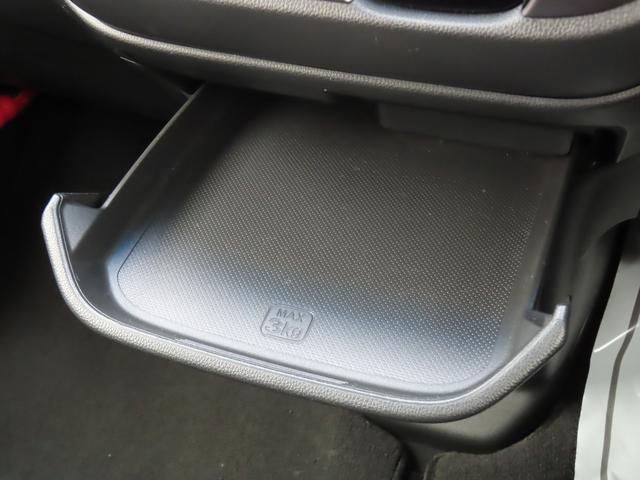 Ｎ－ＷＧＮカスタム Ｇターボパッケージ　ナビゲーション　バックアイカメラ　ＥＴＣ　クルーズコントロール　スマートキー　キーレスプッシュスタート　フルオートエアコン　オートライト　電動格納ドアミラー　パワーウィンドウ（33枚目）