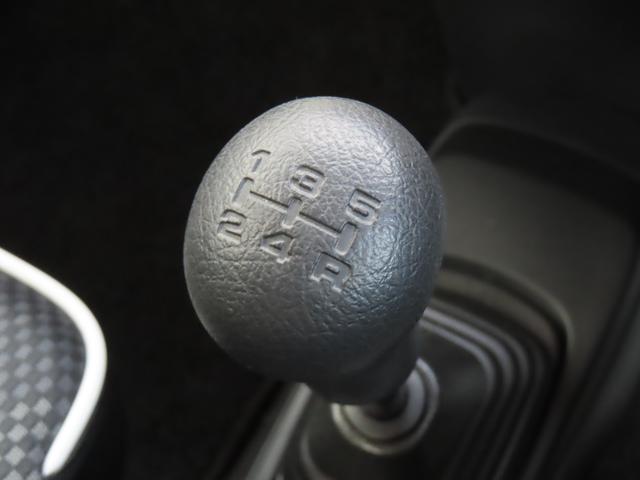 ハスラー Ｇ　ＭＲ３１Ｓ．ＭＲ４１Ｓ　２型　５ＭＴ　ＣＤプレーヤー　フルオートエアコン　キーレスエントリー　シートヒーター　アイドリングストップ　パワーウィンドウ　電動格納ドアミラー（8枚目）