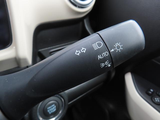 クロスビー ＨＹＢＲＩＤ　ＭＶ　４型　衝突被害軽減ブレーキ　リヤパーキングセンサー　アダプティブクルーズコントロール　オートライト　シートヒーター　スマートキー　キーレスプッシュスタート　フルオートエアコン　パワーウィンドウ（12枚目）