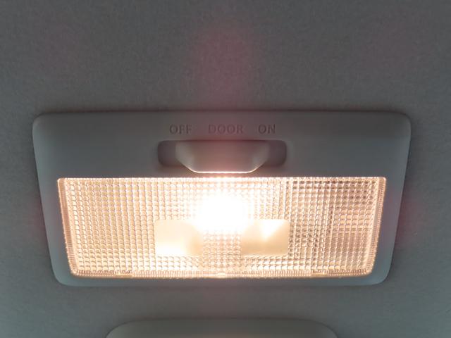 クロスビー ＨＹＢＲＩＤ　ＭＶ　４型　衝突被害軽減ブレーキ　リヤパーキングセンサー　アダプティブクルーズコントロール　オートライト　シートヒーター　スマートキー　キーレスプッシュスタート　フルオートエアコン　パワーウィンドウ（43枚目）