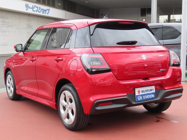 スイフト ＨＹＢＲＩＤ　ＭＸ　衝突被害軽減ブレーキ　リヤパーキングセンサー　５ＭＴ　ナビゲーション　全方位モニター　アダプティブクルーズコントロール　シートヒーター　オートライト　フルオートエアコン　パワーウィンドウ（26枚目）