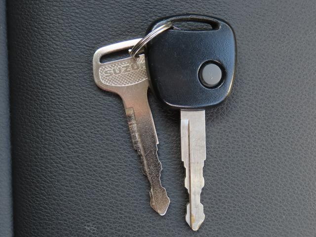 ジムニー ＬＡＮＤ　ＶＥＮＴＵＲＥ　１０型　ナビゲーション　シートヒーター　キーレスエントリー　ＥＴＣ　前後ドライブレコーダー　電動格納ドアミラー　パワーウィンドウ　マニュアルエアコン（13枚目）