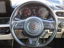 【ステアリング】軽く扱いやすいステアリング操作が可能です◎