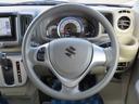 【ステアリング】軽く扱いやすいステアリング操作が可能です◎