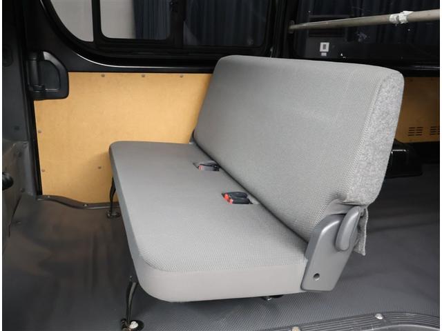 ハイエースバン ロングＤＸ　助手席エアバッグ　ブレーキサポート　リアカメラ　フルセグテレビ　ＤＶＤ　ＬＥＤライト　ＰＷ　運転席エアバッグ　ナビテレビ　横滑り防止　整備点検記録簿　イモビ付　パワーステアリング　エアコン　ＡＢＳ（17枚目）