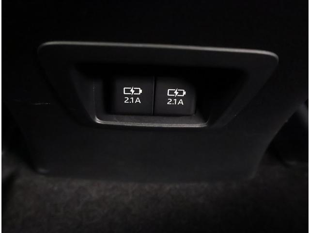 カローラクロス Ｚ　ムーンルーフ　横滑り防止機能　盗難防止装置　メモリナビ　整備記録簿　バックガイドモニター　クルーズコントロール　エアバッグ　キーフリーシステム　パワ－シ－ト　ＡＡＣ　ＥＴＣ車載器　ＡＷ　スマ－トキ－（22枚目）