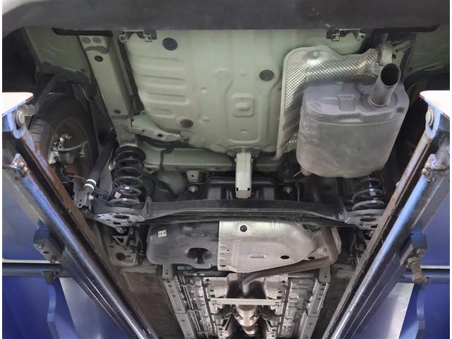 カローラクロス Ｚ　ムーンルーフ　横滑り防止機能　盗難防止装置　メモリナビ　整備記録簿　バックガイドモニター　クルーズコントロール　エアバッグ　キーフリーシステム　パワ－シ－ト　ＡＡＣ　ＥＴＣ車載器　ＡＷ　スマ－トキ－（27枚目）