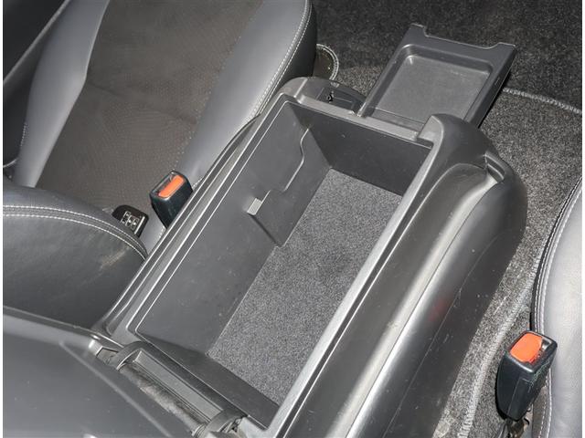 ハイエースバン スーパーGL ダークプライムII 衝突回避システム 運転席助手席エアバック アルミホイール ESC ドライブレコーダー付 フルフラット スマートエントリー LEDライト 地デジ エアコン パワーウィンドウ エアバック イモビライザー(16枚目)