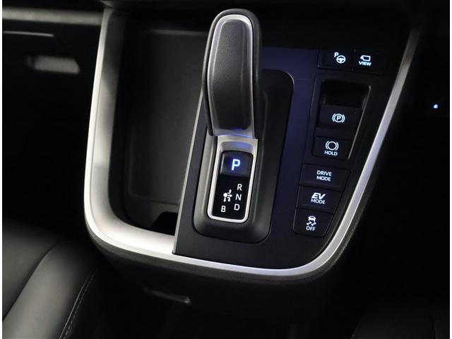 ノア ハイブリッドＳ－Ｚ　横滑り防止機能　エアバッグ　オートクルーズコントロール　地デジ　両側自動ドア　スマートエントリー　ＬＥＤランプ　バックモニター　メモリナビ　３列シート　ＥＴＣ付き　ＡＢＳ　ＡＣ１００Ｖ　アルミホイール（12枚目）