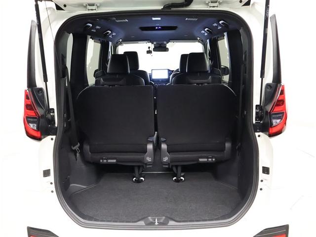 ノア ハイブリッドＳ－Ｚ　横滑り防止機能　エアバッグ　オートクルーズコントロール　地デジ　両側自動ドア　スマートエントリー　ＬＥＤランプ　バックモニター　メモリナビ　３列シート　ＥＴＣ付き　ＡＢＳ　ＡＣ１００Ｖ　アルミホイール（19枚目）