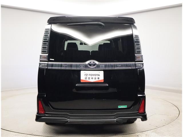 ヴォクシー ＺＳ　煌ＩＩＩ　プリクラッシュ　スマートキ　アイスト　ＤＶＤ再生機能　記録簿付き　横滑り防止装置　ナビＴＶ　アルミ　三列シート　ＷＡＣ　盗難防止　オートエアコン　キーレス　ＥＴＣ装備　パワステ　メモリナビ　クルコン（2枚目）