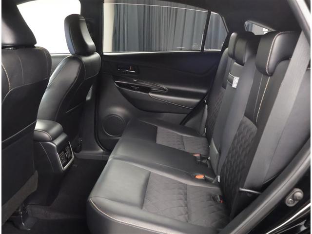 ハリアー プレミアム　カーテンエアバッグ　クルーズＣ　記録簿あり　Ｂカメラ　電動パワーシート　ＬＥＤライト　メモリナビ　横滑り防止機能　オートエアコン　Ａストップ　エアバッグ　ＡＷ　ＤＶＤ再生可　パワーウィンドウ　キーレス（16枚目）