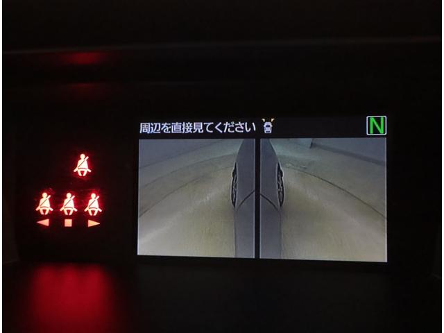 タンク カスタムＧ－Ｔ　スマキ－　地上デジタル　アルミホイル　踏み間違い防止装置　両側電動ドア　ＬＥＤヘッドライト　クルコン　リアカメラ　横滑り防止装置　ＥＴＣ　ウォークスルー　キーレス　ＴＶナビ　オートエアコン　ＤＶＤ（11枚目）