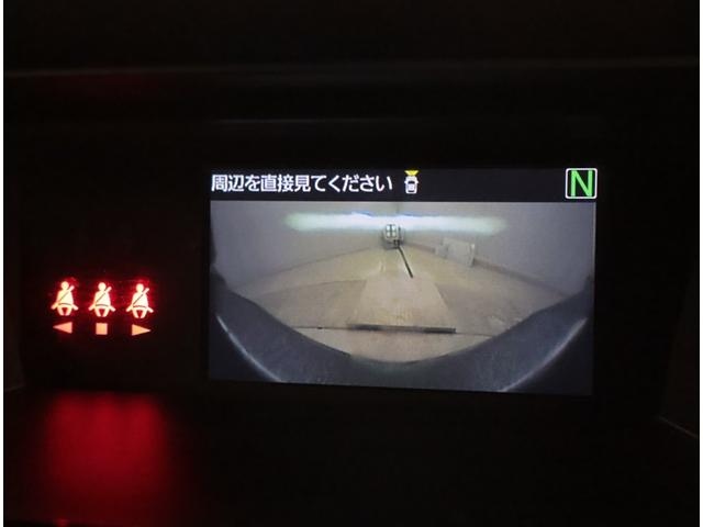 タンク カスタムＧ－Ｔ　スマキ－　地上デジタル　アルミホイル　踏み間違い防止装置　両側電動ドア　ＬＥＤヘッドライト　クルコン　リアカメラ　横滑り防止装置　ＥＴＣ　ウォークスルー　キーレス　ＴＶナビ　オートエアコン　ＤＶＤ（12枚目）