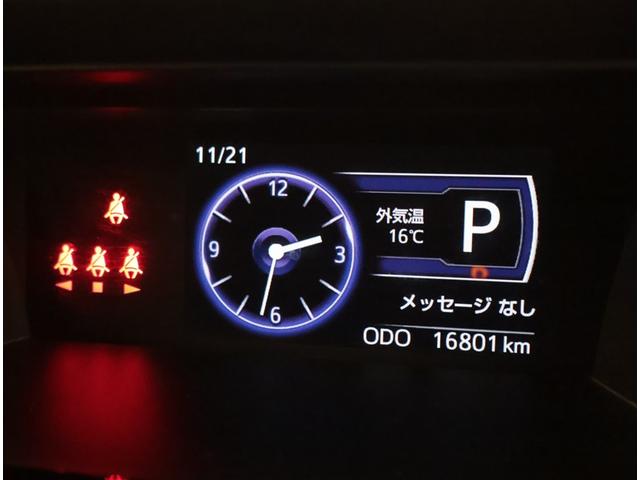 タンク カスタムＧ－Ｔ　スマキ－　地上デジタル　アルミホイル　踏み間違い防止装置　両側電動ドア　ＬＥＤヘッドライト　クルコン　リアカメラ　横滑り防止装置　ＥＴＣ　ウォークスルー　キーレス　ＴＶナビ　オートエアコン　ＤＶＤ（13枚目）